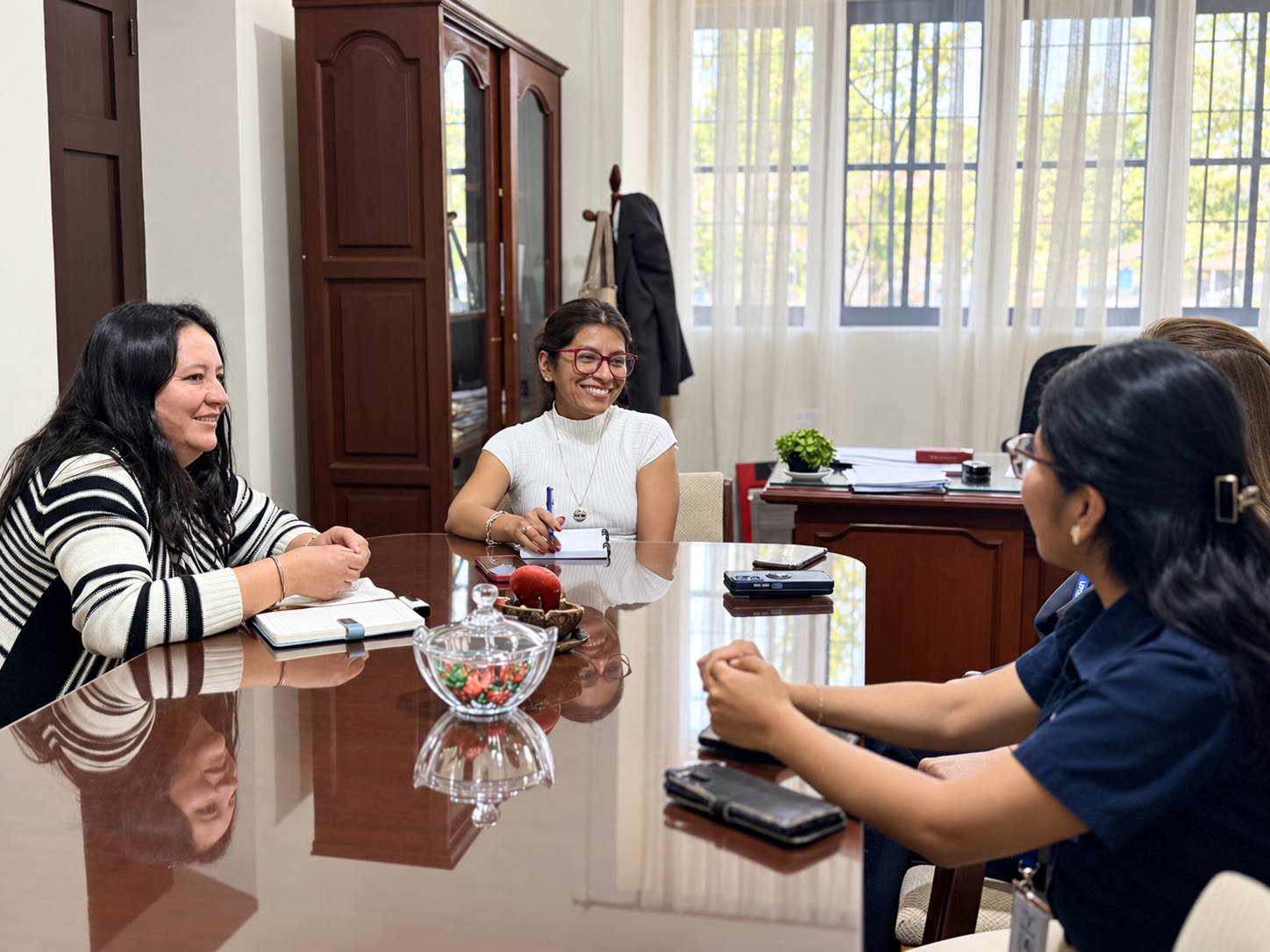 Gobernación de Tarija y UPDS coordinan prácticas profesionales e inserción social