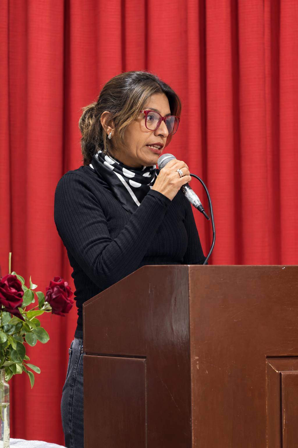 Arranca con éxito el Curso de Lengua de Señas Boliviana para personal de salud en SEDEGES